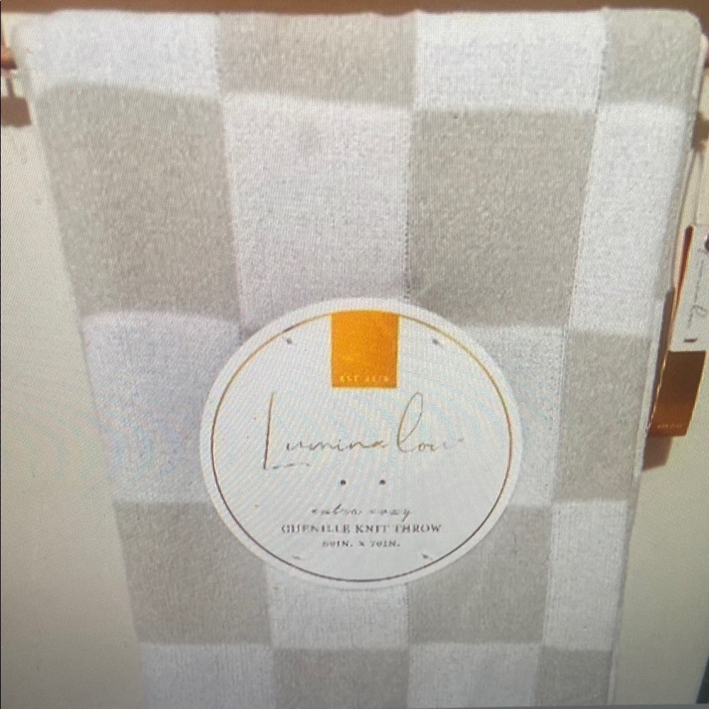 Lumina lou Chenille Knit Throw Blanket 50x70in